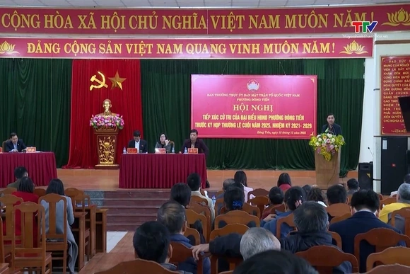 Phường Đông Tiến tiếp xúc cử tri trước kỳ họp cuối năm 2025