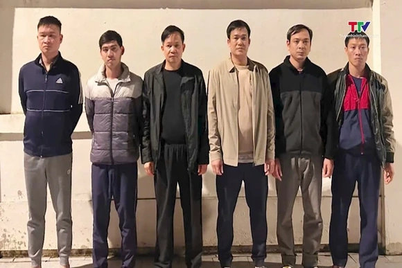 Khởi tố 7 đối tượng tại Cảng vụ hàng hải Thanh Hoá