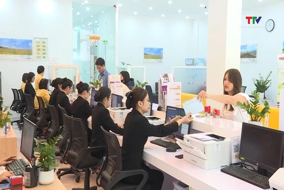 Tăng trưởng tín dụng cuối năm