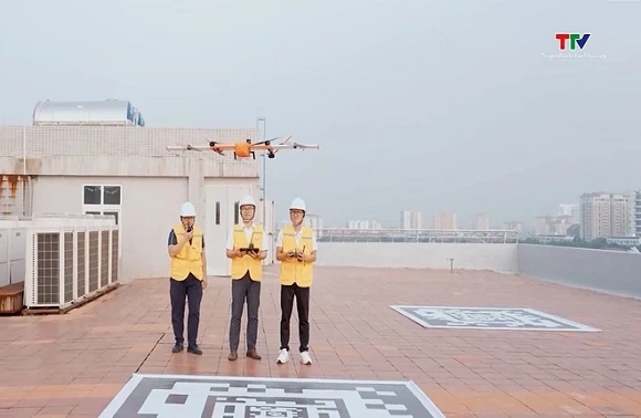 Thí điểm dùng thiết bị bay không người lái UAV vận chuyển trong y tế