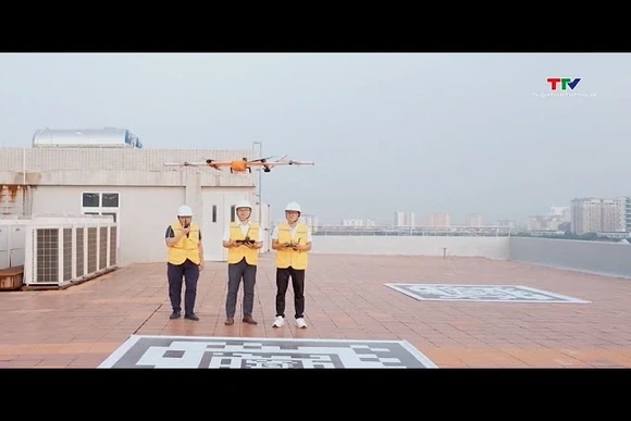 Thí điểm dùng thiết bị bay không người lái UAV vận chuyển trong y tế