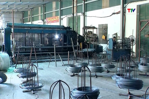 Doanh nghiệp gia tăng sản xuất, đáp ứng nhu cầu thị trường