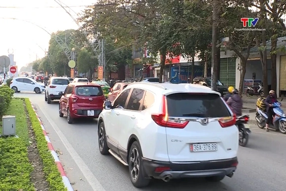 Thêm các loại xe không phải đóng phí sử dụng đường bộ
