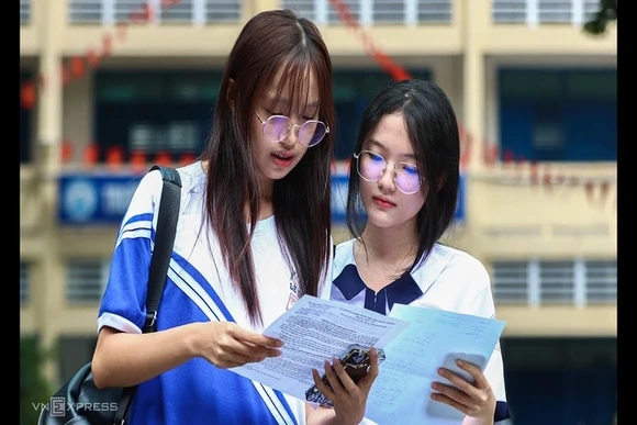 Thí sinh đăng ký xét tuyển đại học năm 2026 sớm hơn năm trước