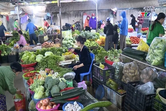 Quản lý, bình ổn giá dịp Tết Nguyên đán