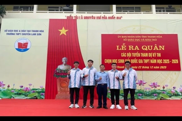 Thanh Hóa: Anh em sinh đôi cùng đạt giải Nhất học sinh giỏi quốc gia môn Toán