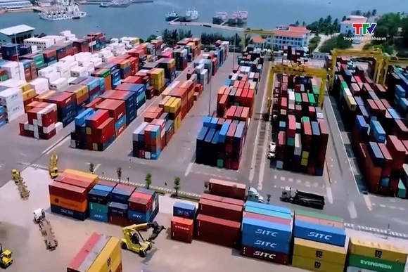 Kim ngạch xuất nhập khẩu nửa đầu tháng 1/2026 đạt 39,3 tỷ USD