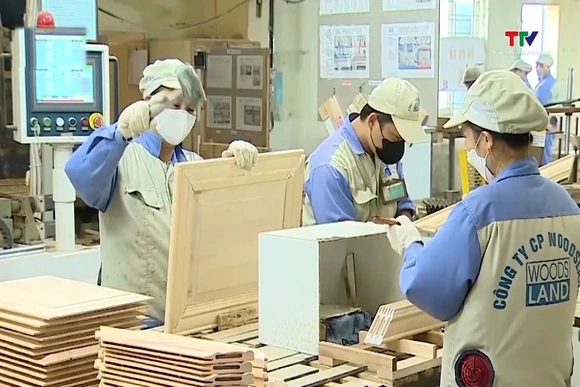 GDP cả nước tăng 8,02% là nền tảng cho mục tiêu tăng trưởng hai con số