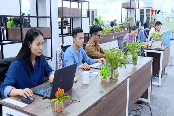 Gần 14.000 gian hàng bị gỡ khỏi các nền tảng bán lẻ trực tuyến