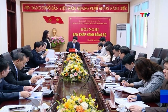 Nêu cao tinh thần trách nhiệm, gương mẫu của Đảng viên Đảng bộ các cơ quan Đảng tỉnh