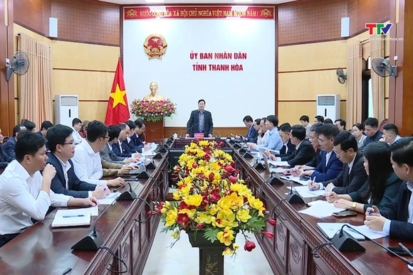 Tập trung tháo gỡ khó khăn, đẩy nhanh tiến độ thực hiện 
các dự án quan trọng trong lĩnh vực đường 