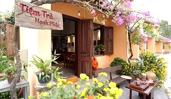 Tiệm trà Hạnh phúc
