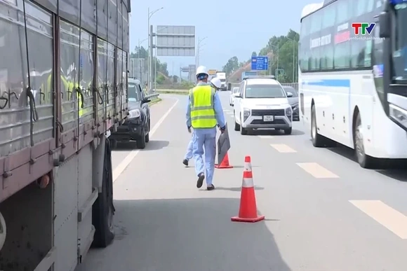 Tăng cường đảm bảo an toàn giao thông dịp Tết