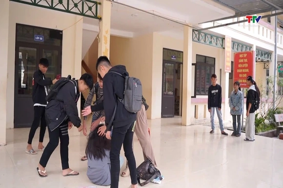 Bảo đảm an ninh, an toàn trường học