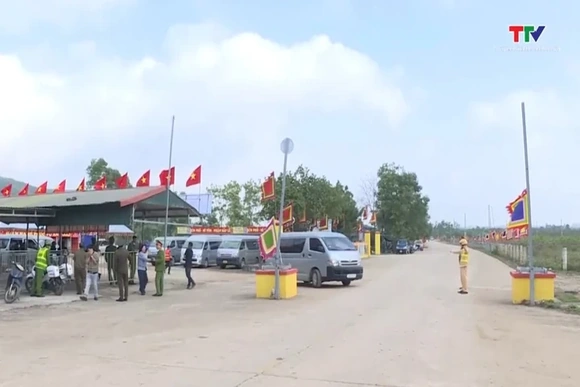 Tổ chức giao thông, chống ùn tắc tại Đền Am Tiên