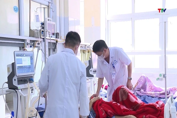 Sẵn sàng phương án trực cấp cứu, khám chữa bệnh Tết