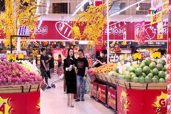 Sôi động thị trường hàng hóa những ngày giáp Tết