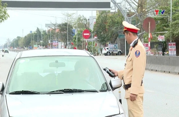 Thiết lập trật tự, kỷ cương giao thông ngay từ ngày đầu xuân
