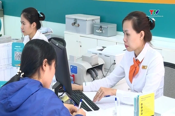 Lãi suất cho vay mua nhà đất tăng vọt