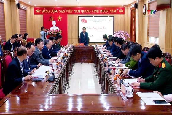 Bí thư Tỉnh ủy Nguyễn Doãn Anh dự lễ ra quân sản xuất kinh doanh đầu năm tại một số doanh nghiệp