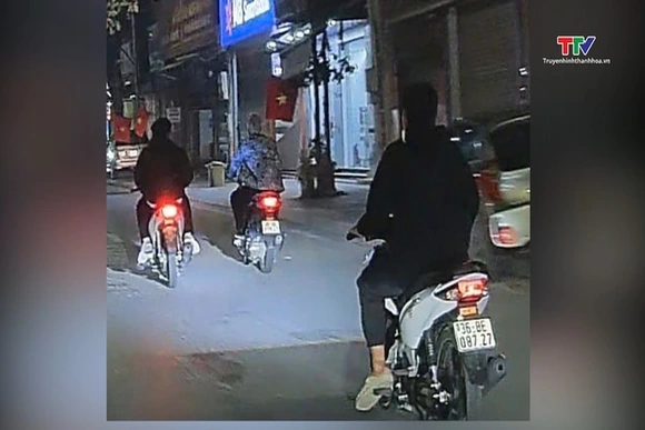 Xử lý 3 trường hợp điều khiển xe mô tô vi phạm trật tự, an toàn giao thông