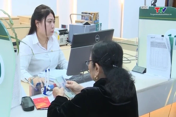 Nhu cầu tiền gửi tăng cao sau Tết