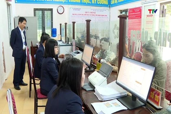 Thủ tục hành chính đầu năm: Thông suốt nhờ chuyển đổi số