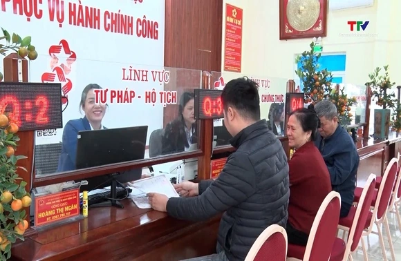 Quyết tâm đưa dịch vụ công trực tuyến đến gần với người dân