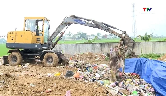 Xã Thọ Phú khắc phục xử lí rác thải sau Tết