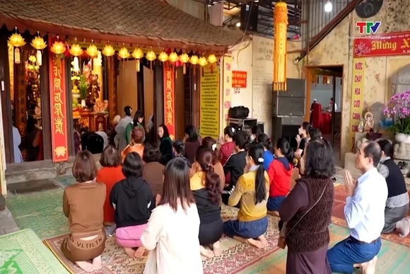 Bình yên chùa Bạch Hạc