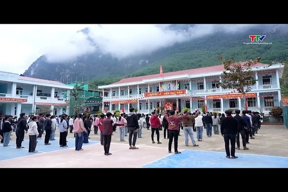 Đẩy nhanh hạ tầng giáo dục vùng biên giới