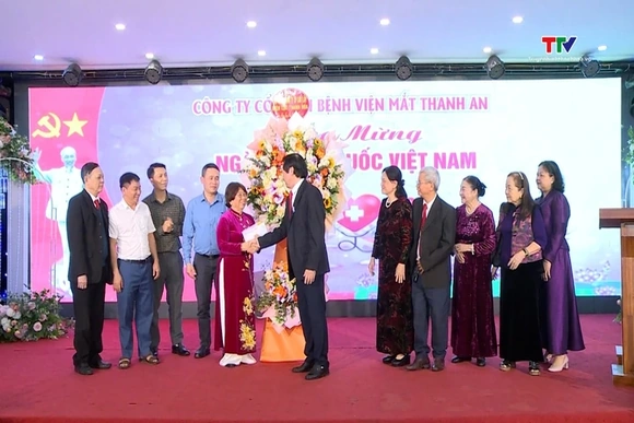 Bệnh viện mắt Thanh An kỷ niệm ngày thầy thuốc Việt Nam 27/2