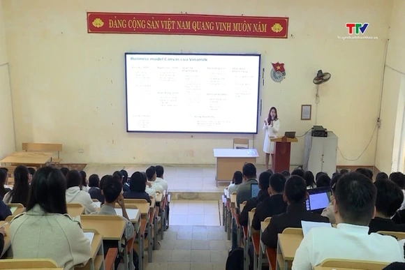 Phê duyệt Chương trình “Hỗ trợ học sinh, sinh viên khởi nghiệp giai đoạn 2026 - 2035”