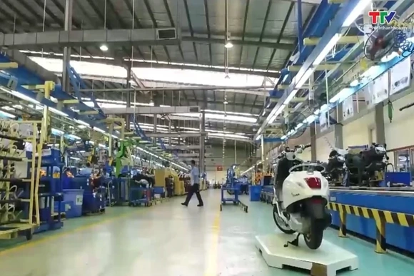 Xuất nhập khẩu tăng trưởng mạnh đầu năm 2026