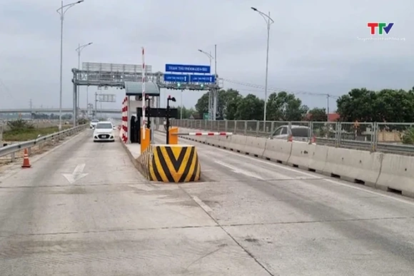 Vẫn còn lỗi giao dịch khi thu phí không dừng tại cao tốc Bắc – Nam qua Thanh Hóa