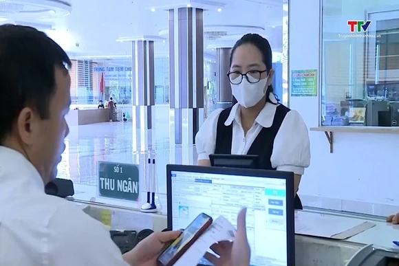 Đăng ký khám bệnh online: Thêm lựa chọn thuận tiện cho người bệnh