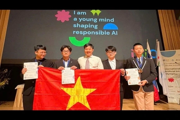 Học sinh Việt Nam giành 3 huy chương Olympic AI quốc tế