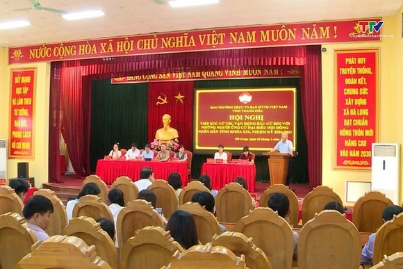 Ứng cử viên đại biểu HĐND tỉnh khóa XIX tiếp xúc cử tri đơn vị bầu cử số 22