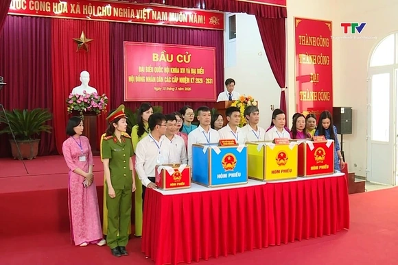 Phường Hạc Thành tổng duyệt diễn tập về nghiệp vụ bầu cử đại biểu Quốc hội và HĐND các cấp