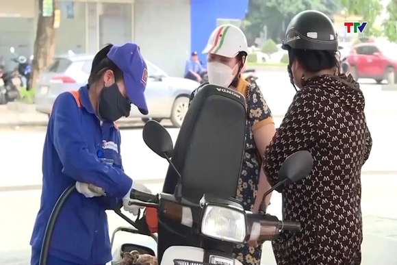 Bộ Công thương yêu cầu kiểm soát chặt kinh doanh xăng dầu