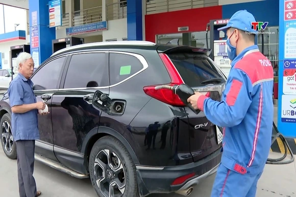 Nỗ lực duy trì nguồn hàng, bảo đảm chuỗi cung ứng xăng dầu