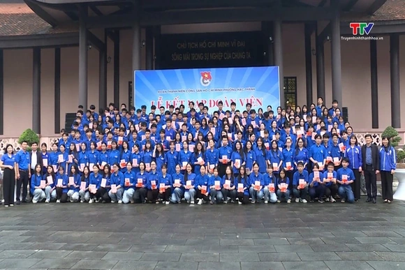 Phường Hạc Thành: Gần 200 thanh niên ưu tú được kết nạp Đoàn