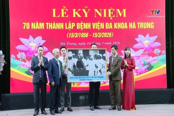 Bệnh viện Đa khoa Hà Trung kỷ niệm 70 năm thành lập