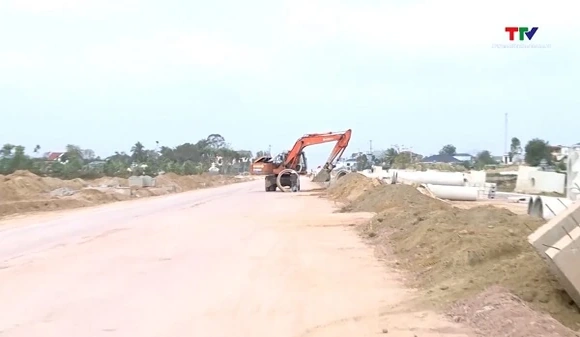 Đẩy nhanh tiến độ các công trình giao thông trọng điểm