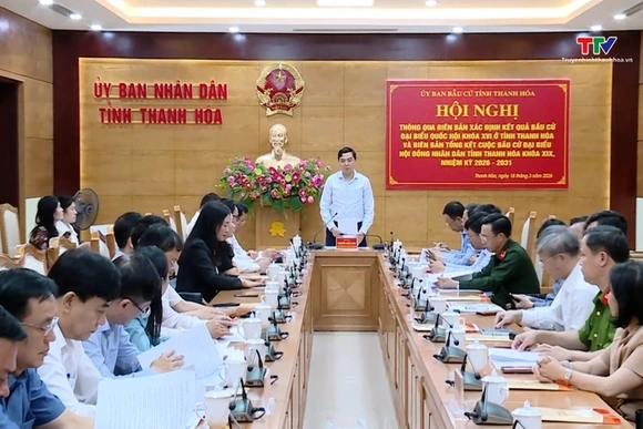 Thông qua biên bản xác định kết quả bầu cử