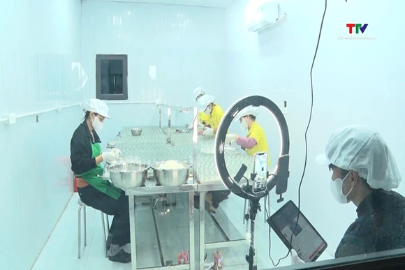 Hợp tác xã thích ứng với chuyển đổi số
