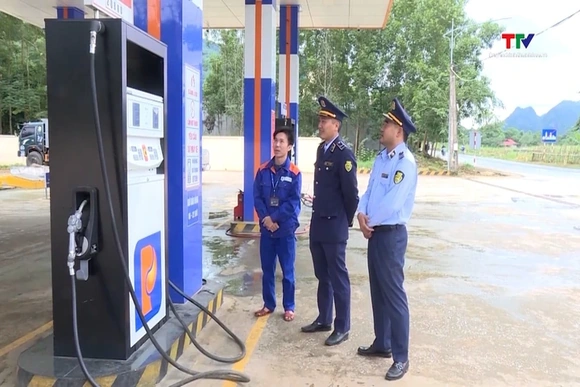 Xử lý 254 vụ vi phạm trong cao điểm chống buôn lậu, gian lận thương mại và hàng giả dịp Tết Bính Ngọ