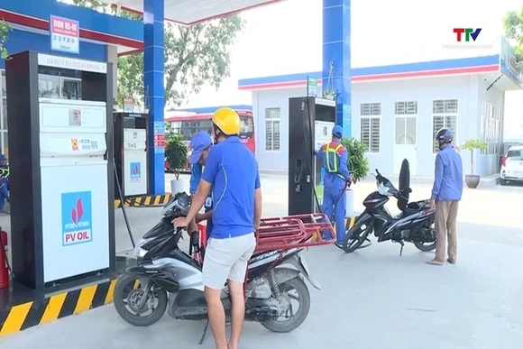 Đề xuất quy định cụ thể về chi tạm ứng cho Quỹ bình ổn giá xăng dầu