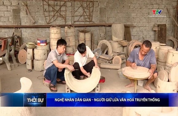 Nghệ nhân dân gian – Người giữ lửa văn hoá truyền thống