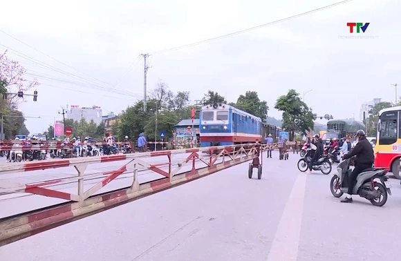 Thanh Hóa rà soát, nâng cấp an toàn tại điểm giao cắt đường sắt – đường bộ